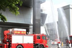 TP. Hồ Ch&iacute; Minh: T&ocirc;n vinh những người 'đi ngược chiều ngọn lửa'
