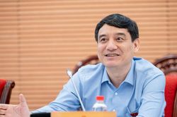 Cải cách thủ tục phải đi đôi với kiểm soát rủi ro, bảo đảm sức khỏe của cộng đồng