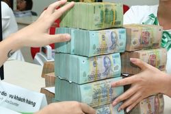 12 ngân hàng đồng loạt tung gói tín dụng ưu đãi 408.000 tỷ đồng