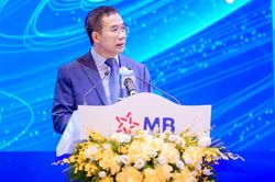 Loạt l&atilde;nh đạo MB xuống tiền mua hơn 6,5 triệu cổ phiếu MBB