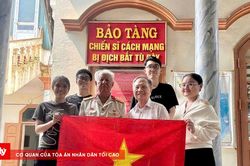 Người 'gác ký ức' của những năm tháng ngục tù
