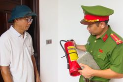 Xã Yên Bài ngăn ngừa nguy cơ cháy nổ tại kho, xưởng