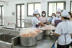 H&agrave; Nội: Đồng bộ giải ph&aacute;p chăm s&oacute;c sức khỏe học đường