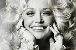 Huyền thoại nhạc đồng quê Dolly Parton qua đời ở tuổi 80