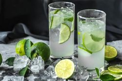 Người bị gan nhiễm mỡ nên uống gì? 4 loại đồ uống quen thuộc có thể ưu tiên mỗi ngày