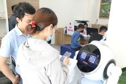 Đề xuất hỗ trợ 5 triệu đồng/tháng cho người làm chuyển đổi số
