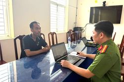 Chiếm giữ 130 triệu đồng của người chuyển khoản nhầm, người đàn ông bị khởi tố