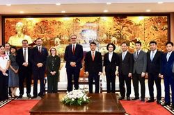 Mở rộng hợp tác bền vững giữa Hà Nội và các đối tác, địa phương Pháp