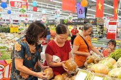 Để đặc sản Việt không chỉ tỏa sáng trong lễ hội...