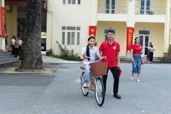 Lan tỏa nghĩa tình từ những tấm lòng hướng về quê hương