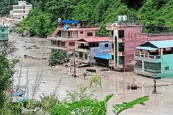 Lũ qu&eacute;t ở Nepal khiến &iacute;t nhất 8 người thiệt mạng