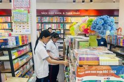 Chủ động nguồn cung, kh&ocirc;ng để thiếu s&aacute;ch gi&aacute;o khoa