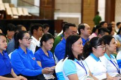 N&acirc;ng cao năng lực c&aacute;n bộ v&agrave; t&igrave;nh nguyện vi&ecirc;n cơ sở trong ph&ograve;ng, chống ma tu&yacute;