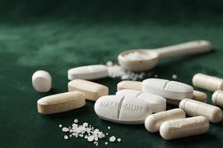 Những ai dễ bị thiếu hụt magie?