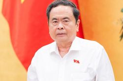Chủ tịch Quốc hội yêu cầu xử lý đến cùng các điểm nghẽn pháp luật