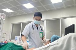 Nam t&agrave;i xế 54 tuổi nguy kịch v&igrave; bệnh Whitmore