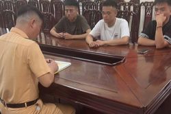 'Đi b&atilde;o' mừng Việt Nam thắng Th&aacute;i Lan, 60 trường hợp bị xử l&yacute;