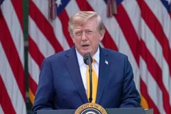 Đề xuất đổi tên hồ Ontario thành 'hồ America' của Tổng thống Trump gây phản ứng tại Canada