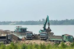 Gỡ 'điểm nghẽn' đất ven sông, khơi nguồn lực phát triển