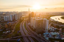 Nhiệm vụ phải tăng trưởng cao của c&aacute;c địa phương