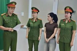 Khởi tố 2 vợ chồng bu&ocirc;n b&aacute;n h&agrave;ng giả trị gi&aacute; hơn 7 tỷ đồng