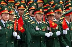 Quy định mới về tiền lương, thời gian c&ocirc;ng t&aacute;c t&iacute;nh hưởng chế độ trợ cấp với sĩ quan nghỉ hưu trước tuổi