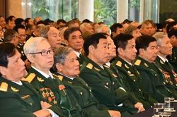 Sửa đổi, bổ sung chế độ trợ cấp một lần với sĩ quan nghỉ hưu trước hạn tuổi theo cấp bậc