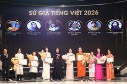 Vinh danh 8 Sứ giả tiếng Việt ở nước ngoài