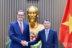 Vun đắp quan hệ hợp tác Việt Nam-Pháp ngày càng phát triển mạnh mẽ, thực chất và bền vững