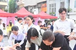 T&acirc;n sinh vi&ecirc;n D21 Trường Đại học Điện lực bắt đầu h&agrave;nh tr&igrave;nh mới