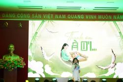 Học sinh Quảng Trị giành vé Vàng vào Chung kết 'Oanh Vàng kể chuyện'