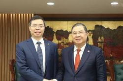 Phó Thủ tướng Thường trực Phạm Gia Túc tiếp lãnh đạo hai tập đoàn lớn của Trung Quốc