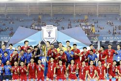 &Ocirc;ng Kim Sang Sik: 'T&ocirc;i kh&ocirc;ng ngờ m&igrave;nh lại th&agrave;nh c&ocirc;ng li&ecirc;n tiếp ở Việt Nam'