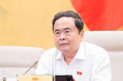 Không để nhận con nuôi biến tướng thành mua bán trẻ em