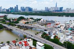 Cận cảnh cây cầu hơn 120 năm tuổi ở TPHCM trước ngày được thay thế