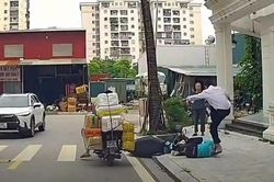 Bắt khẩn cấp bảo vệ khu đô thị hành hung tài xế xe công nghệ ở Hà Nội