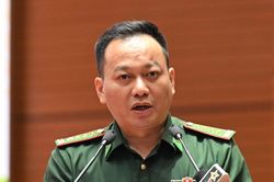 Hơn 2.000 người chưa có smartphone, lính biên phòng Lai Châu đi từng bản 'xóa mù số'