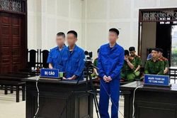 Ba bị cáo lĩnh hơn 21 năm tù vì cất giữ thiết bị giám sát tàu cá