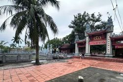 Đền Quan bên sông Trà Lý - di tích hơn nghìn năm lịch sử của người dân Hưng Yên