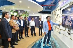 Việt Nam-Lào mở rộng không gian hợp tác trong chuyển đổi số, bán dẫn và AI