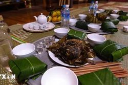 Đến Làng Văn hóa-Du lịch các dân tộc Việt Nam 'Vui Tết Độc lập'
