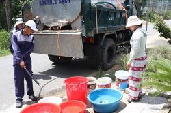 Nắng nóng kéo dài, hơn 10 nghìn hộ dân Chân Mây - Lăng Cô thiếu nước sạch