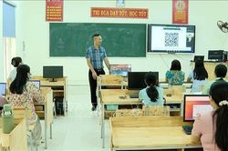 Tạo đột ph&aacute; từ ứng dụng AI trong năm học mới