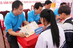 Học sinh Đắk Lắk chỉ phải đ&oacute;ng 45% số tiền bảo hiểm y tế trong năm học 2026-2027