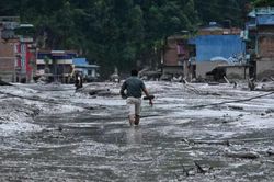 Nguyên nhân của vụ lũ quét, sạt lở đất ở Nepal: Những điều chúng ta đã biết?