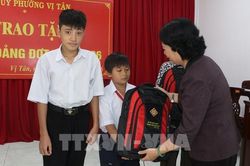 Thắp s&aacute;ng niềm tin, xoa dịu nỗi đau da cam tr&ecirc;n đất Cần Thơ