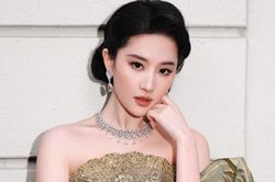 Đã rõ lý do Lưu Diệc Phi không thể tranh giải Kim Ưng