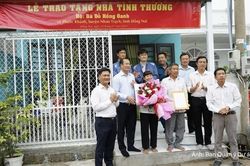 Ban Quản l&yacute; Dự &aacute;n Điện: Ấm &aacute;p c&aacute;c hoạt động an sinh x&atilde; hội