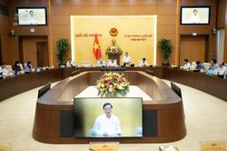 Hoàn thiện khung pháp lý về hàng hải và đường thủy, tạo động lực phát triển kinh tế biển