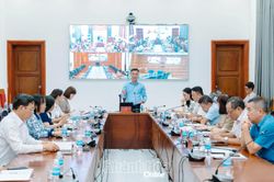 Chủ tịch UBND tỉnh Nguyễn Việt Hùng tiếp công dân định kỳ tháng 8-2026